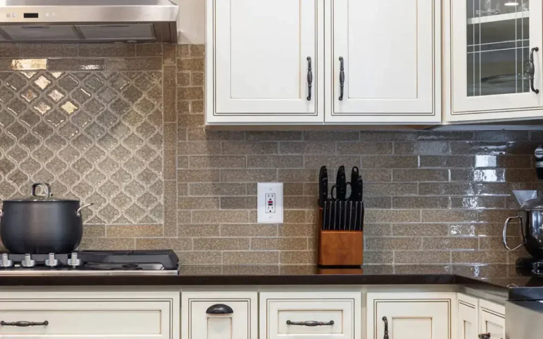 Complete Guide to Choosing Cabinet Hardware