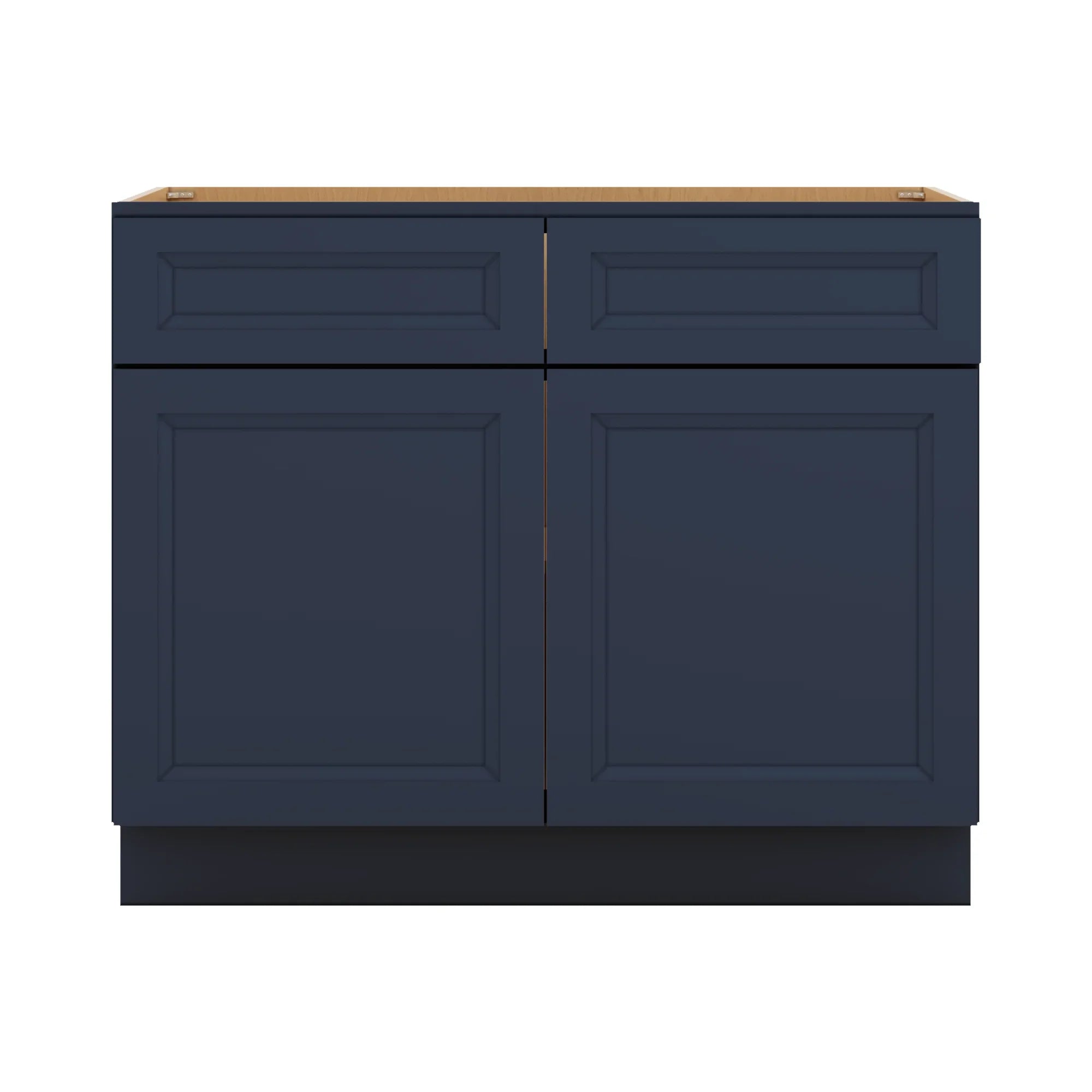 B42_Close_Frontnaval_png