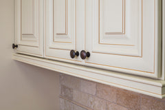 Lindos 1-3/8" Length Oval Knob