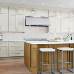 Fabuwood Allure Galaxy Dove Door Sample
