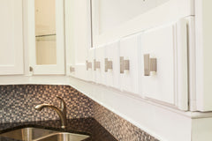 Mirada 16 mm Center to Center Rectangle Knob
