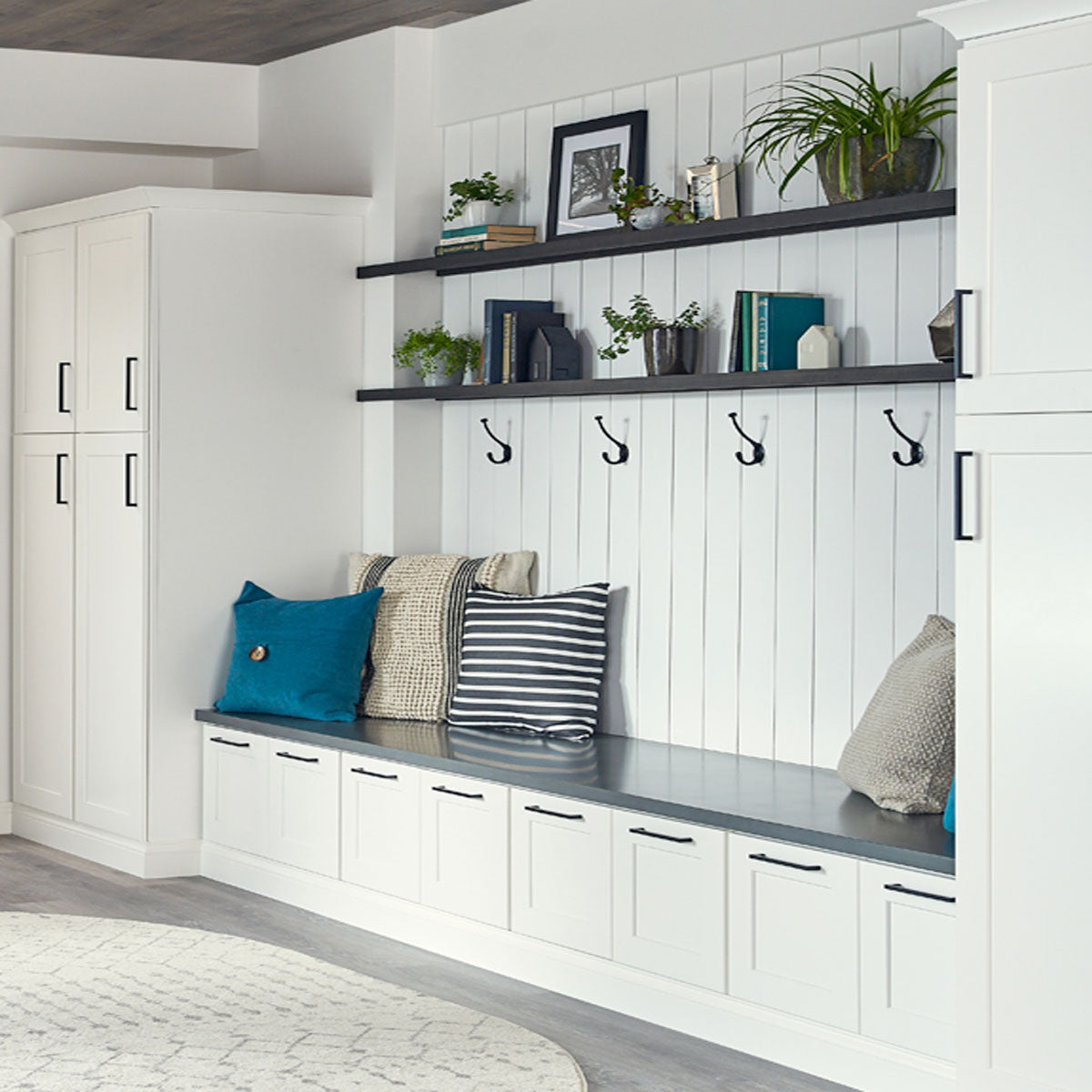 wolf-classic-dartmouth-white-paint-room